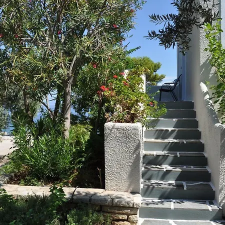 Into The Blue * Arkadiko Chorio