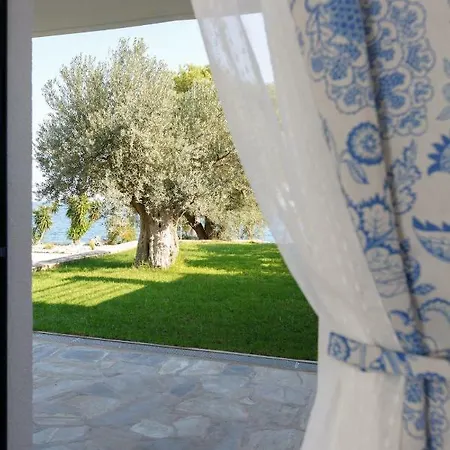 Into The Blue Arkadiko Chorio